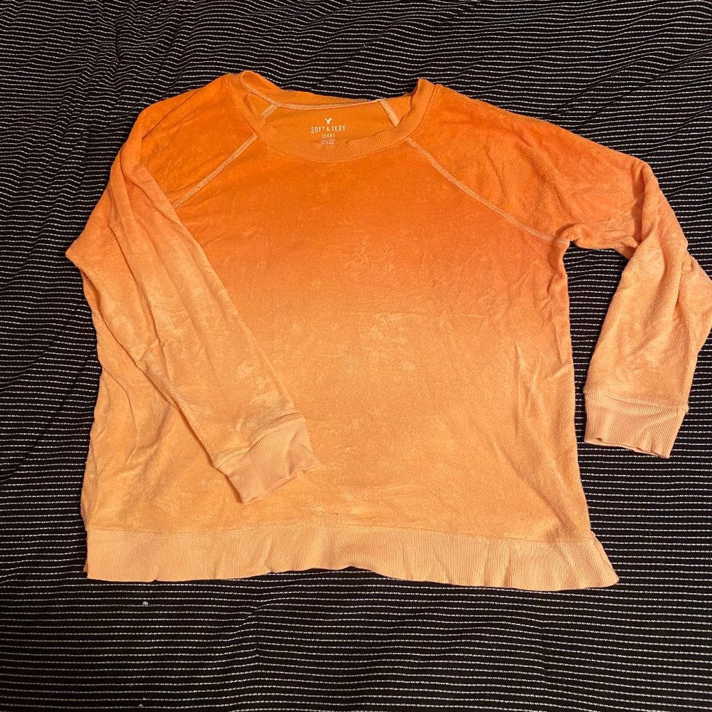 ORANGE OMBRE CREWNECK SWEATER | AE